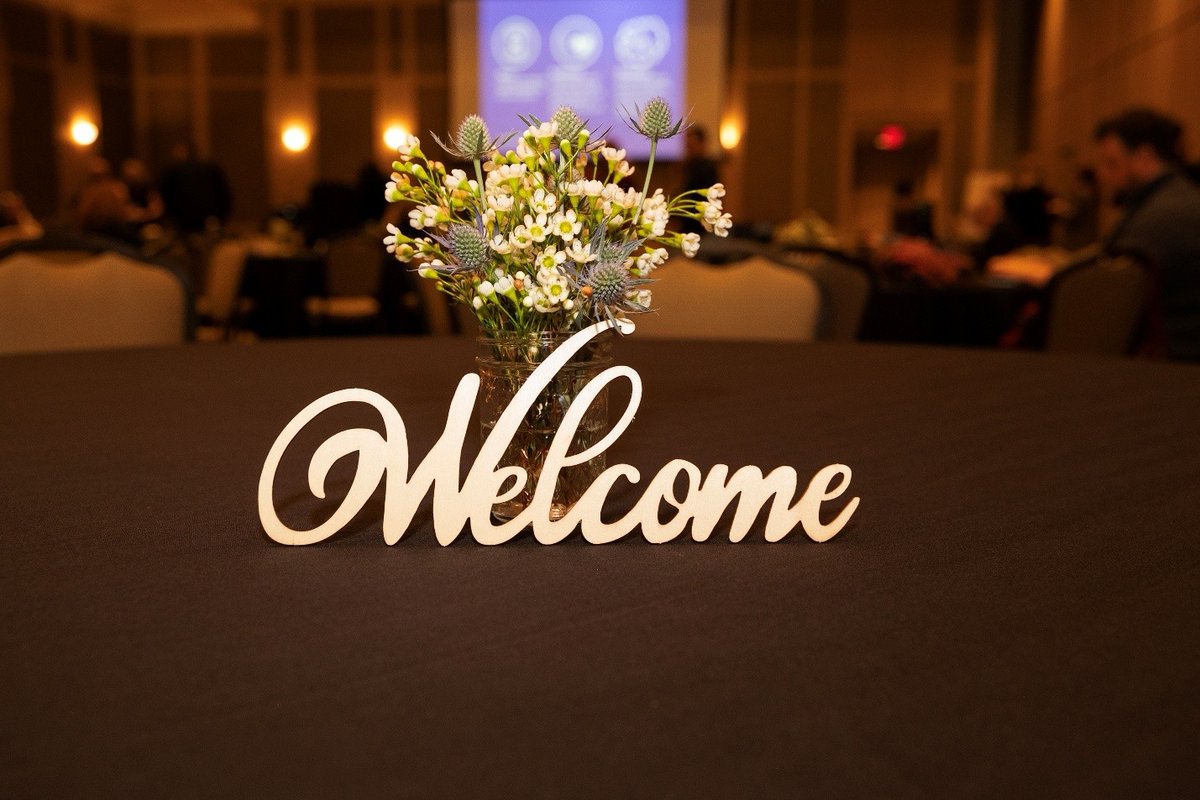 ROIIndiana's tweet photo. Know someone making the Indiana Uplands feel like home for newcomers? 🏡 Nominate them for our NEW Regional Welcoming Award! We're recognizing individuals and organizations strengthening our communities and workforce. Nominate by Aug. 28: https://t.co/9t1VzmIGh0 https://t.co/Kukb3SdVtJ