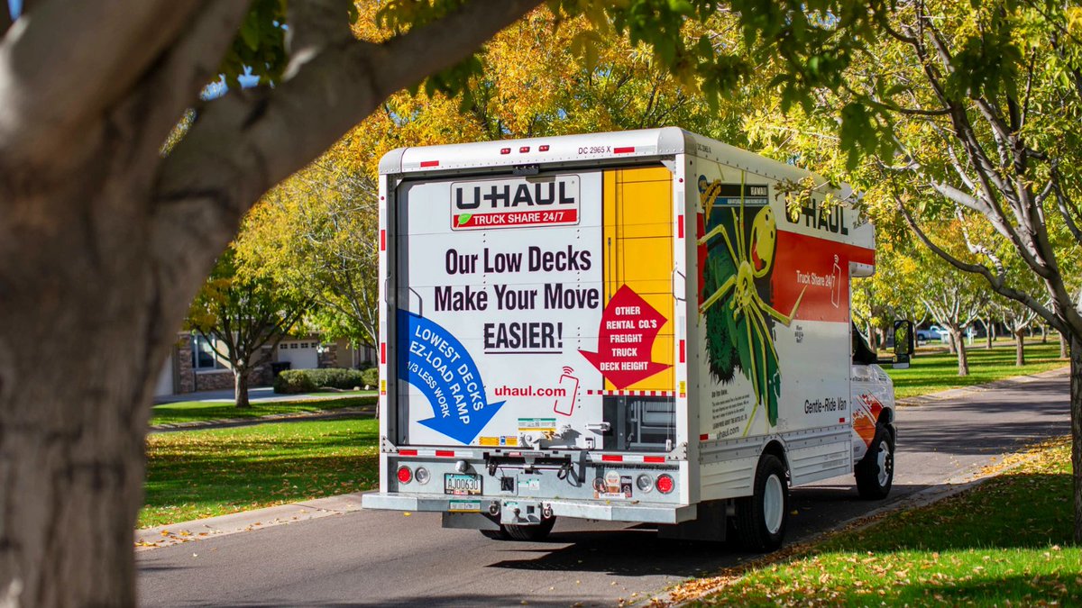 uhaul's tweet photo. U-Haul trucks aren’t just for big moves – sometimes it’s the easiest way to haul that one perfect find.

For all your moving needs: https://t.co/klarTi7M9f https://t.co/zdfKrnOyWt