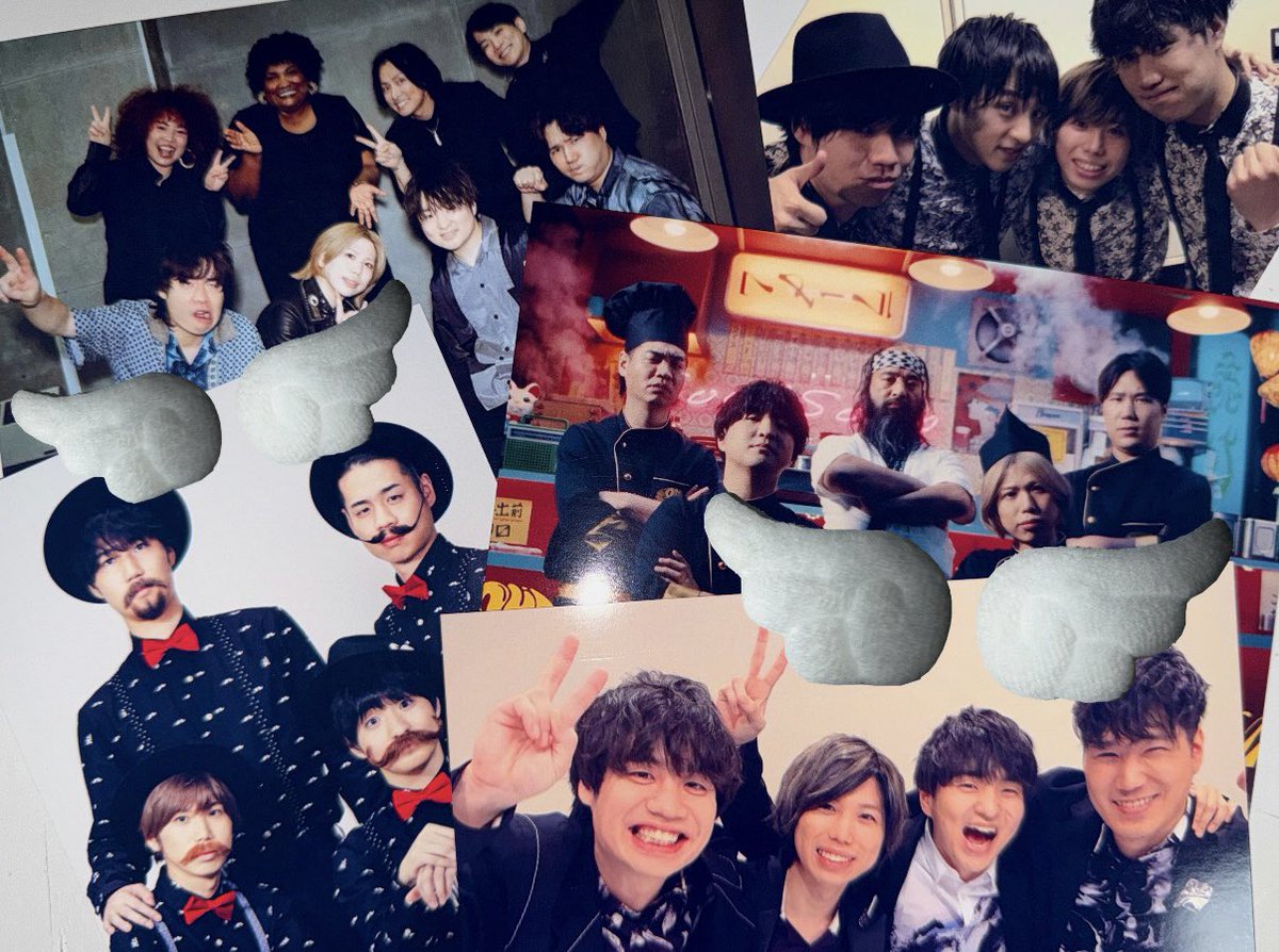 skipkudasai's tweet photo. Official髭男dism 내한 나눔합니다!
8/9 막콘 가고 간식 조금과 함께 인화사진 수량 약 15장 정도 되고 디자인 더 있어요🤩
맞나눔환영!!
맞나눔+원하시는 분께 날개 핀뱃지도...🖤

긴테 많이 잡을 예정이시면 제발 저랑 교환해주세요🥹🥹

히게단 오피셜히게단디즘 첫콘 막콘 토콘 일콘 교환 나눔 https://t.co/OuqLRitqhK