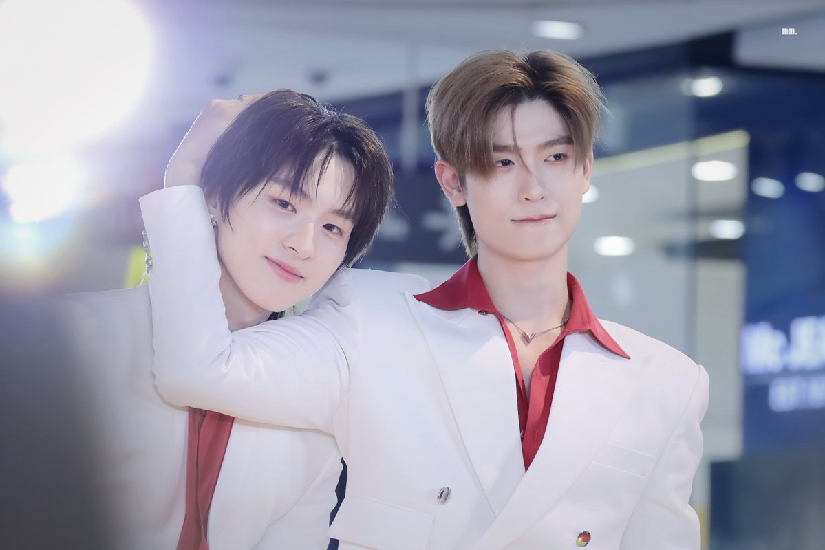 mmxmm_mxx's tweet photo. -260729- ⋅ʚ    ˗ˏˋ 🤍🦊🍓🤍 ´ˎ˗

BEAUTRIUM WITH TMK  
♡ #BTHalfHalfxThomasKong 
♡ #tthomastc #kongjiro
♡ #thomaskong #โทมัสก้อง https://t.co/AkXZnduW37