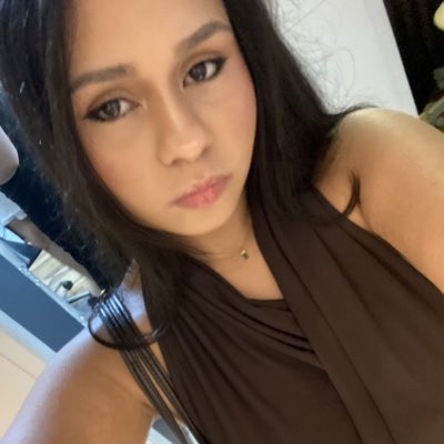 azeitolie's tweet photo. #NovaFotoDePerfil sim primeira vez que eu boto foto minha no twitter https://t.co/WazhT3XKPL