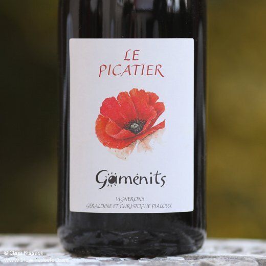 chriswinedoctor's tweet photo. Another chance to see: An updated guide to Pinot Noir in the Loire Valley: I sift fact from fiction and add a new account of Pinot's journey to the Loire from Burgundy &amp; Auvergne.
https://t.co/z71kshxSjd
[subscribers only]
#loirevalley #pinotnoir #auvernat #sancerre #wineguides https://t.co/zBxhqkfQck
