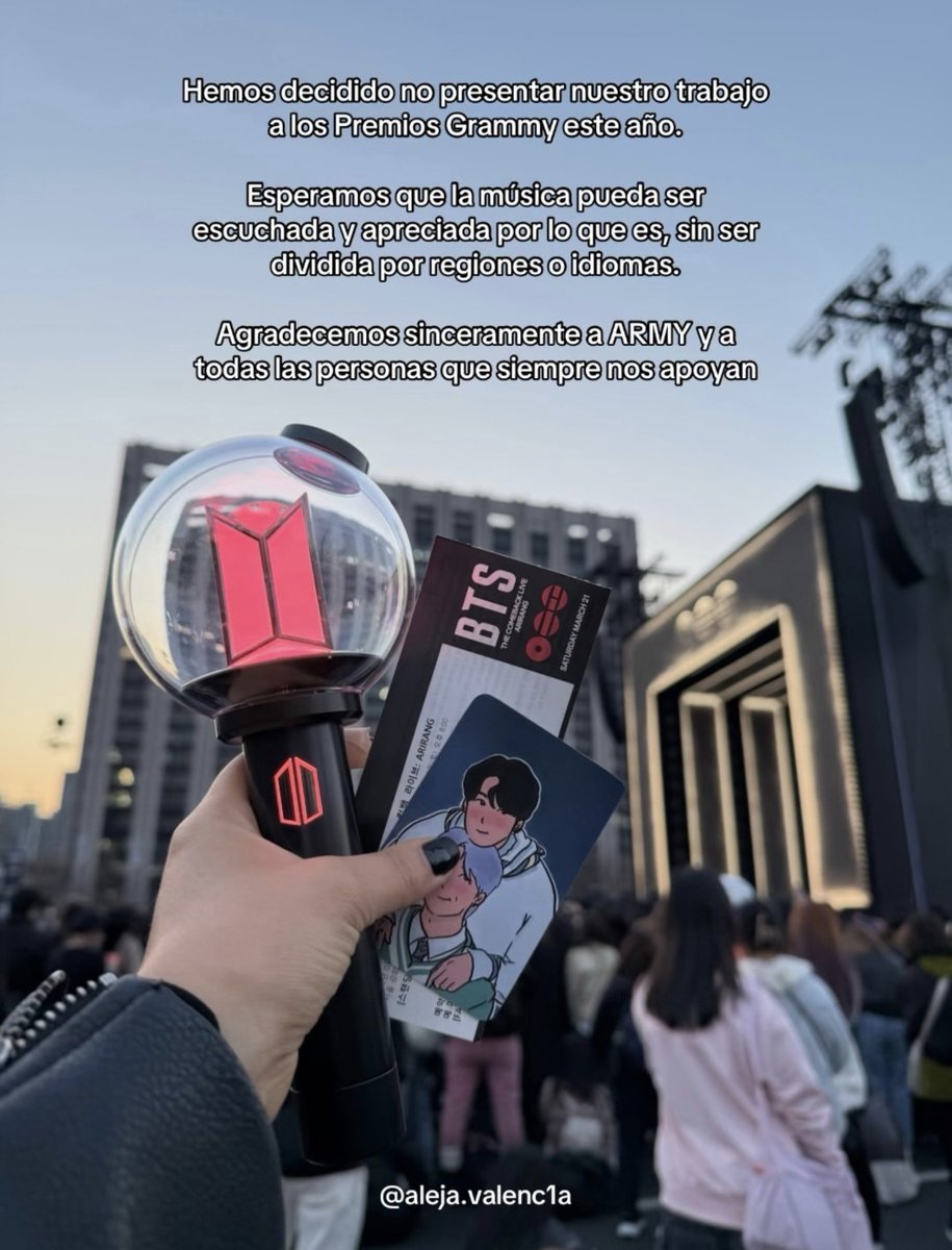 AngelaVnZLA's tweet photo. @bts_bighit No necesita de un Grammy para demostrar que son unos grandes Músicos, unos grandes Artistas.

#WeLoveBts
#BTS_ARİRANG 
#Bts
#WeSoProudBts https://t.co/omKwzcYUO8