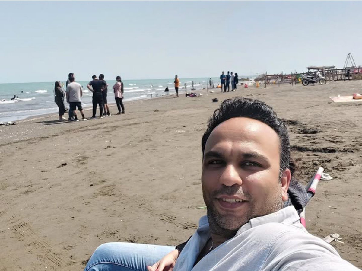 spring18_19's tweet photo. فرزند ایران و جانفدای میهن 
جاویدنام #امیر_جلینی
۳۹ساله، پدر یک فرزند 
۱۸دی، تهرانپارس عزیز https://t.co/wcF3Iop72V