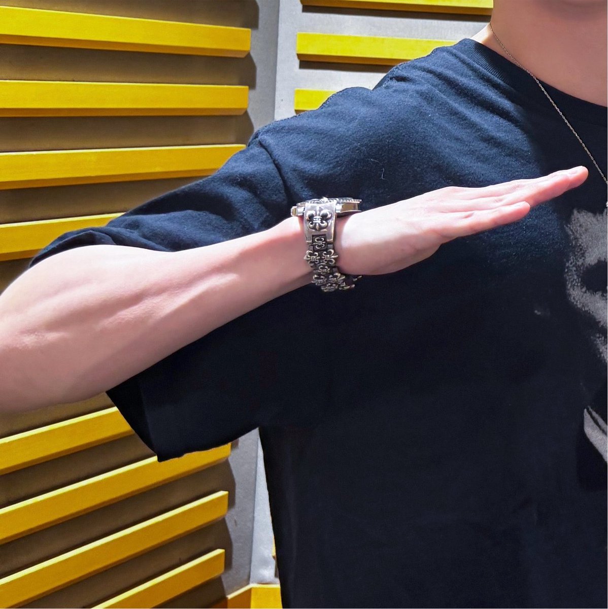 d_white_jam's tweet photo. ちょっとほんとに鍛えてますね❓ちょっと呼吸が https://t.co/u2wk7LoiEg