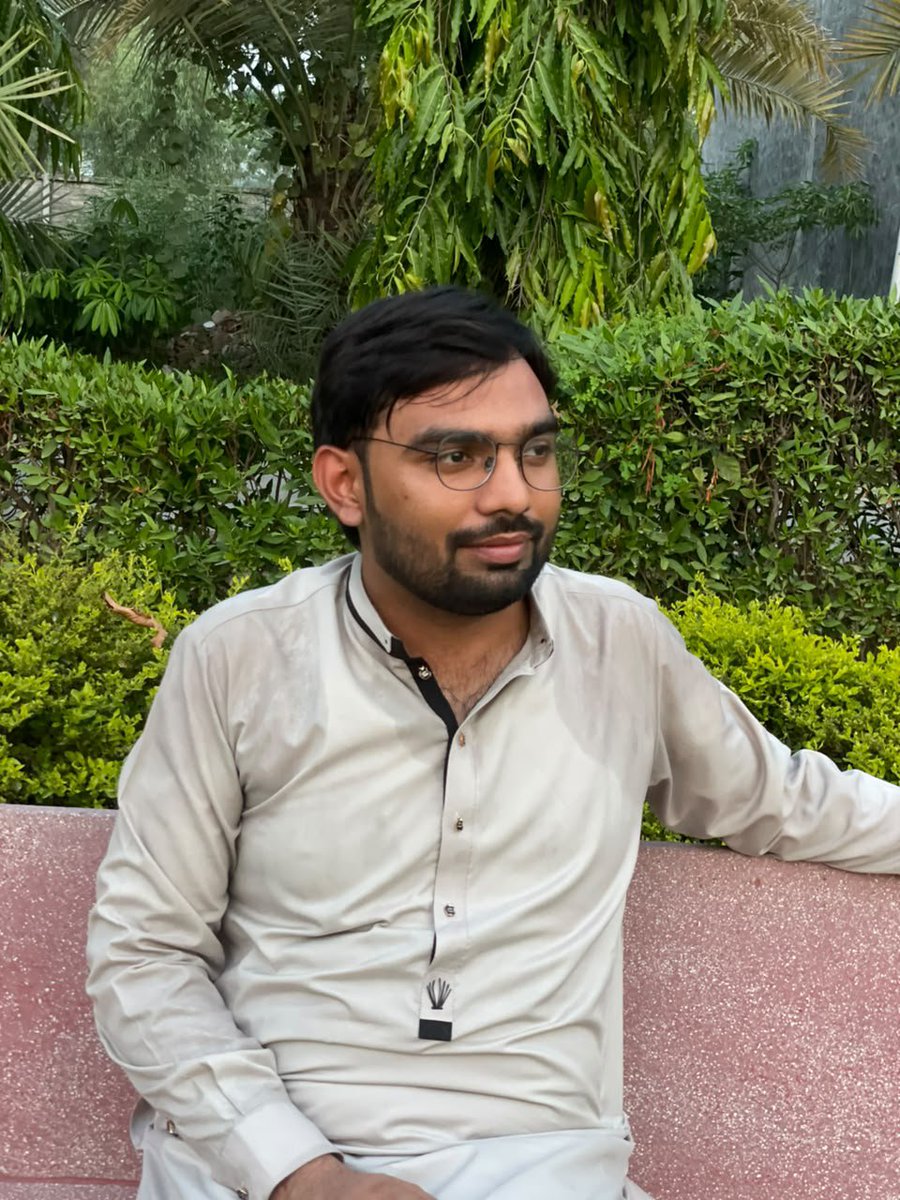 usamaaraheem1's tweet photo. Success isn't built in air-conditioned comfort. It's built in the heat of consistency.

Sometimes the sweat on your face says more than the words you speak.

Nature reminds us that every tree grows silently, every flower blooms in its own season, and every journey takes time. https://t.co/xwjnl48pAY