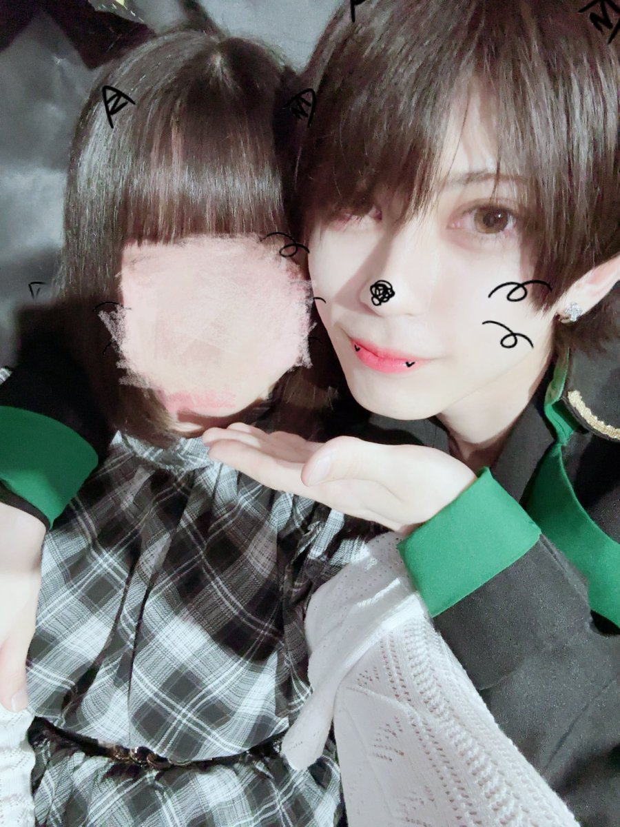 r5vzc's tweet photo. えるえるが世界一かっこいい( ú ·̫ ù )💚たくさんあまやかされてきた🍑🪄 https://t.co/dVQlLhkyti