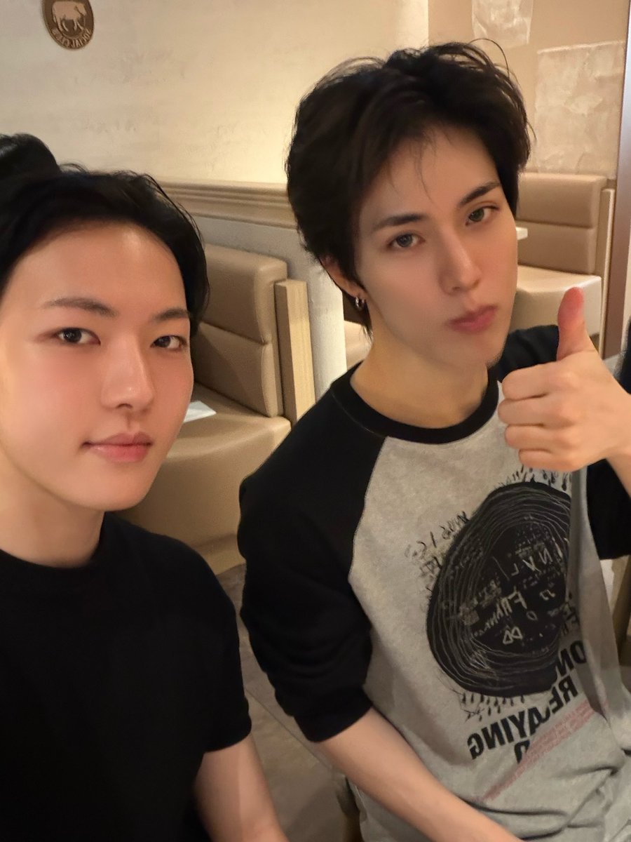 xikers_official's tweet photo. [#정훈] 함진축🥳🥳🥳🥳🥳
#xikers #싸이커스 https://t.co/XgTuYs4Pwl