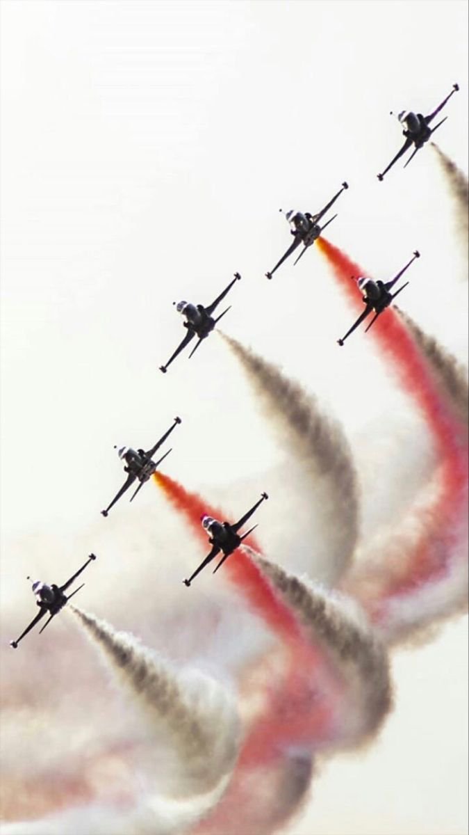 manolyaa2534's tweet photo. @NATO @tcsavunma @TurkYildizlari Perfect timing, flawless execution. The pride of the Turkish skies is ready for the #NATOsummit! 🛩️💨🇹🇷
#TurkishStars #Ankara https://t.co/BV1xqNRyG2