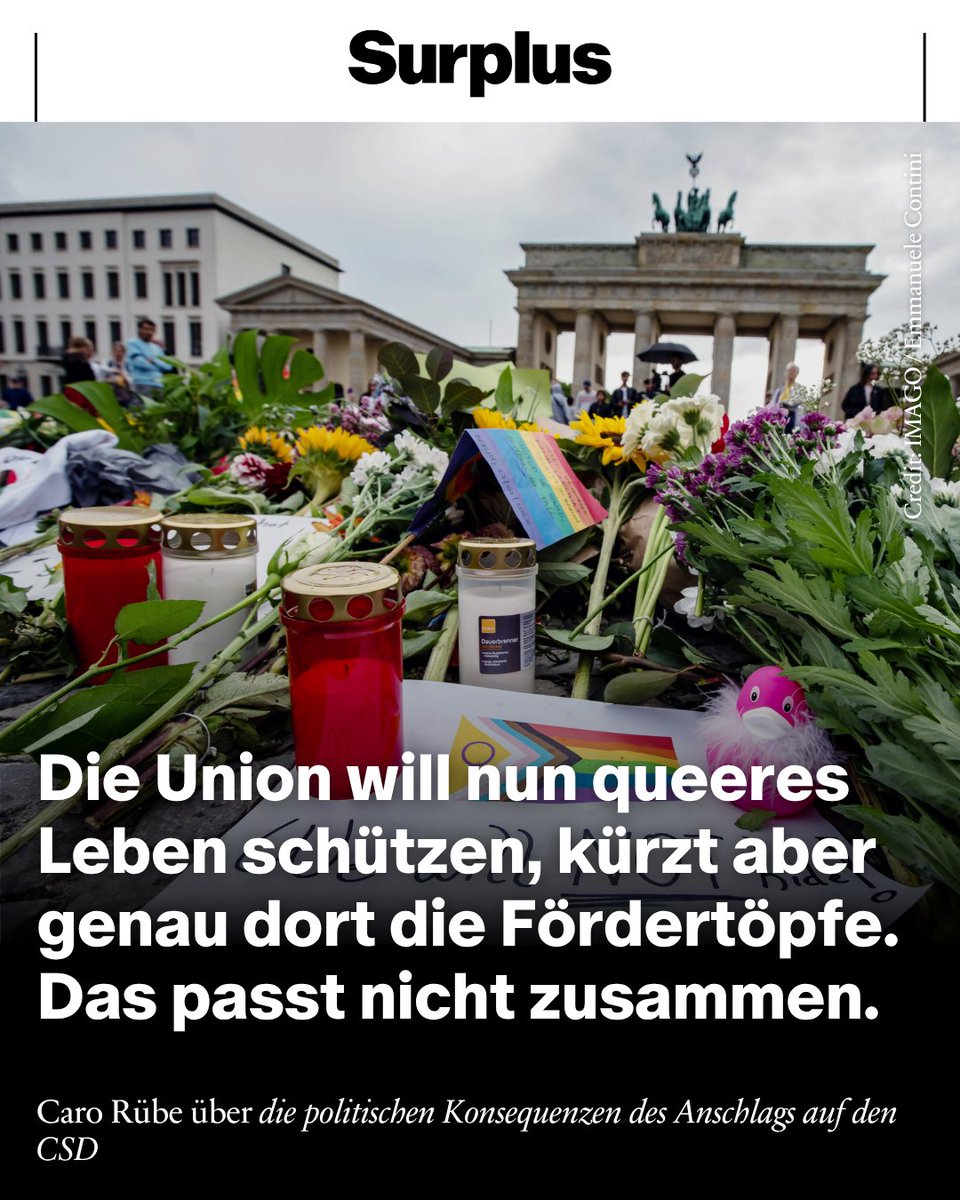 surplusmagazin's tweet photo. Nach dem islamistischen Anschlag auf den CSD in Berlin bleiben Forderungen, die das Leben von queeren Menschen tatsächlich verbessern könnten, außen vor. https://t.co/bDRGgZzsSi