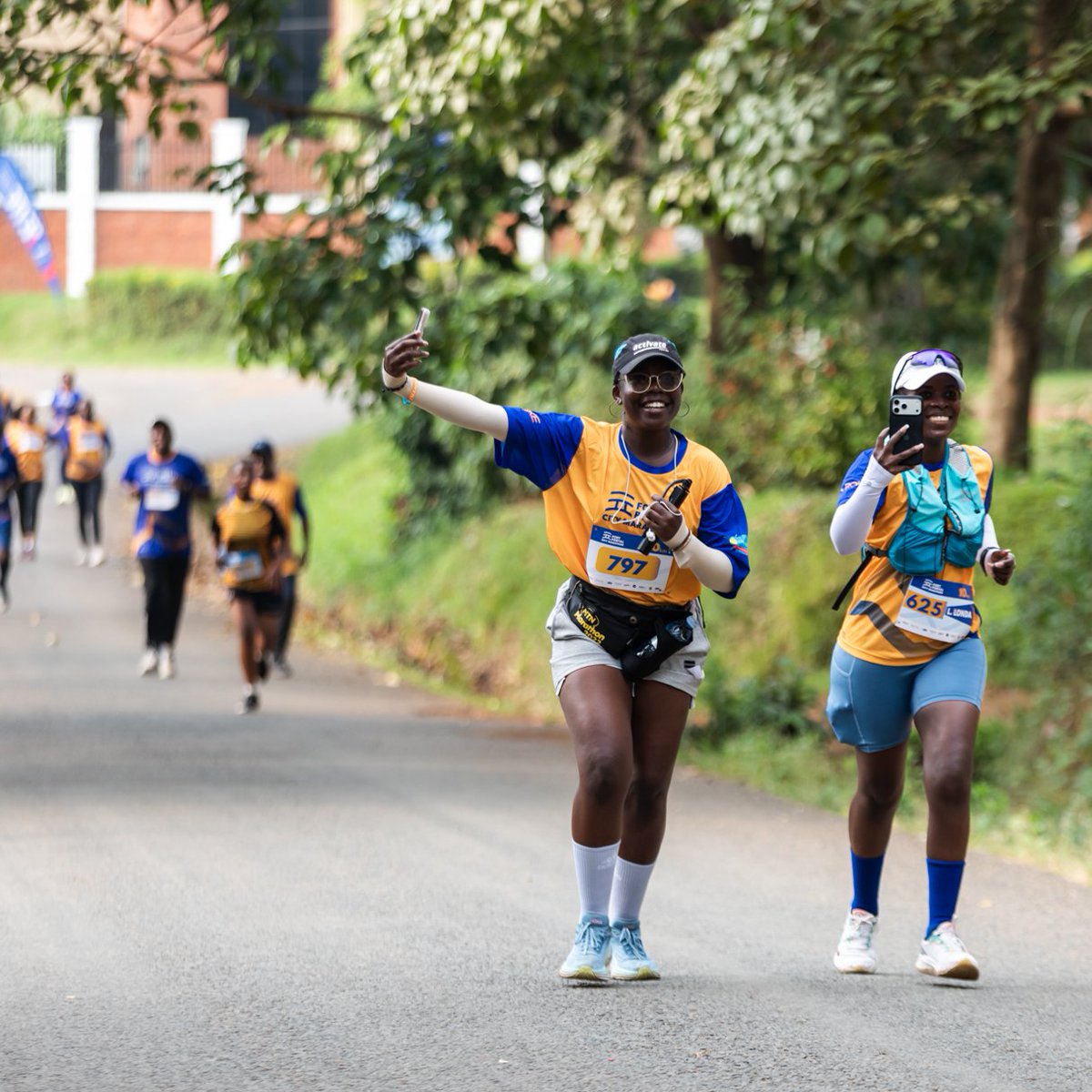 FPcitymarathon's tweet photo. A few of our favorite snapshots from the day 📸👇

#fortportalcitymarathon https://t.co/EhVVC1oLsW
