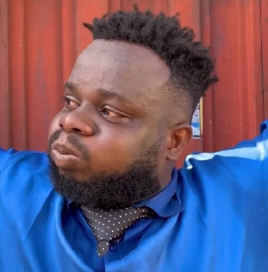 FaraiBande's tweet photo. @WemaHotWingz Nxaa hachichabude musoro 😂😂 https://t.co/DDbW2G3QJ6