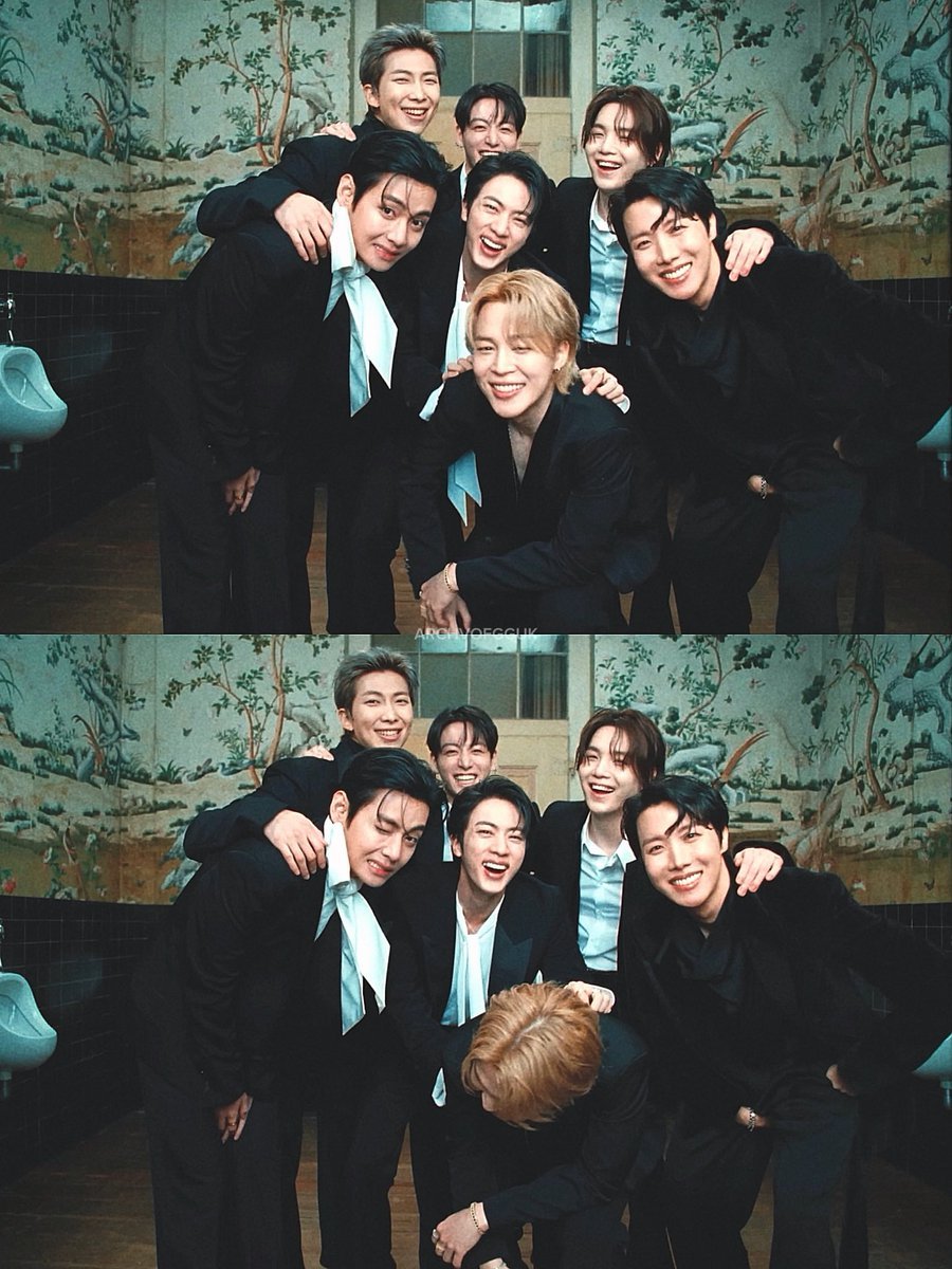 jungkoosnack's tweet photo. FOREVER PROUD OF YOU MY SEVEN @BTS_twt https://t.co/5JYxIAcRKZ