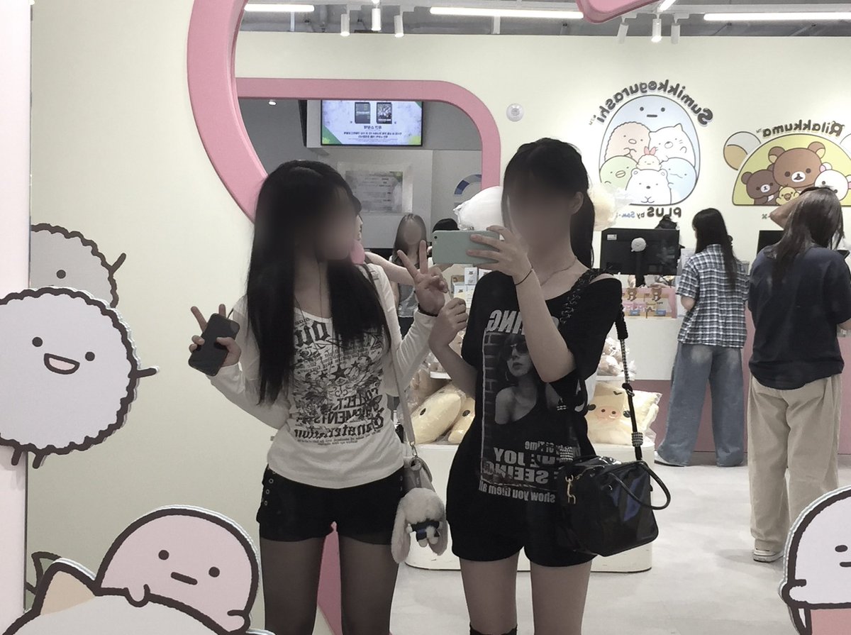 1dam____'s tweet photo. #일상계_𝕏친소 #오타쿠_𝕏친소 

친해진 소녀들 구해요♡
오프 자주뛰어요! 잡덕이고
요즘은 은혼 보고있어서 
은혼 트친들 많이 사귀고싶어요!!
흔적 남겨주시면 지뢰 걸러서 찾아갈게요 https://t.co/wFPdyyzmxD