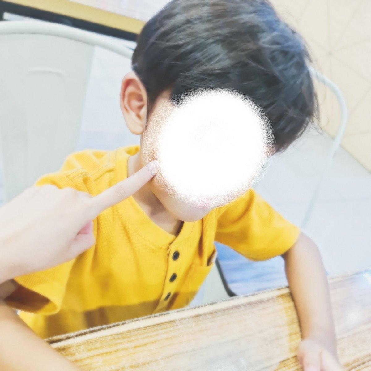 eomsly's tweet photo. ᅠᅠ
♥︎ ​making core memories at our fav concert together, babysitting duty days (auntie mode: on), and late night reports from the kitchen sneaking snacks. sst,  🤫 https://t.co/RFooJAhndI