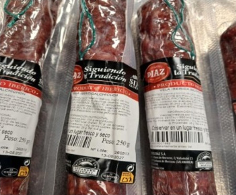 AESAN_gob_es's tweet photo. ⚠️ Alerta por presencia de Salmonella spp. en salchichón.
🚫 No consumir
▶️ Nombre: Vela ibérica salchichón
▶️ Marca: Díaz
▶️ Número de lote: 260513
📌 https://t.co/BjUwNPaZQs https://t.co/f9kUZgi8GH