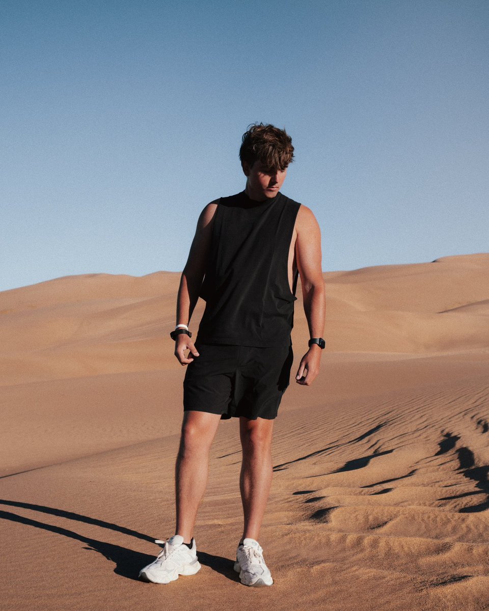 beauzachowski's tweet photo. A bizarre adventure begins where the road ends 🏜️🐪 https://t.co/5PQWVYyPlj