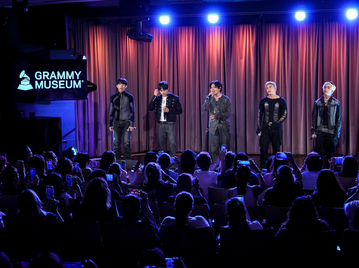 gmanews's tweet photo. P-POP KINGS FOR GLOBAL SPIN LIVE 🐐

Ahead of their history-making Lollapalooza performance, SB19 was at the Grammy Museum in Los Angeles, California, for Global Spin Live.

Aside from a Q&A session, they also had an exclusive performance of "GENTO" and "Wakas" for the fans in attendance.

The Grammy Studios and Global Spin Live host live music performances as an extension of the digital series, "Global Spin," which celebrates international music artists.

PHOTOS COURTESY: Sthanlee Mirador