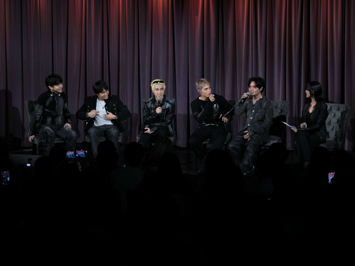 gmanews's tweet photo. P-POP KINGS FOR GLOBAL SPIN LIVE 🐐

Ahead of their history-making Lollapalooza performance, SB19 was at the Grammy Museum in Los Angeles, California, for Global Spin Live.

Aside from a Q&A session, they also had an exclusive performance of "GENTO" and "Wakas" for the fans in attendance.

The Grammy Studios and Global Spin Live host live music performances as an extension of the digital series, "Global Spin," which celebrates international music artists.

PHOTOS COURTESY: Sthanlee Mirador