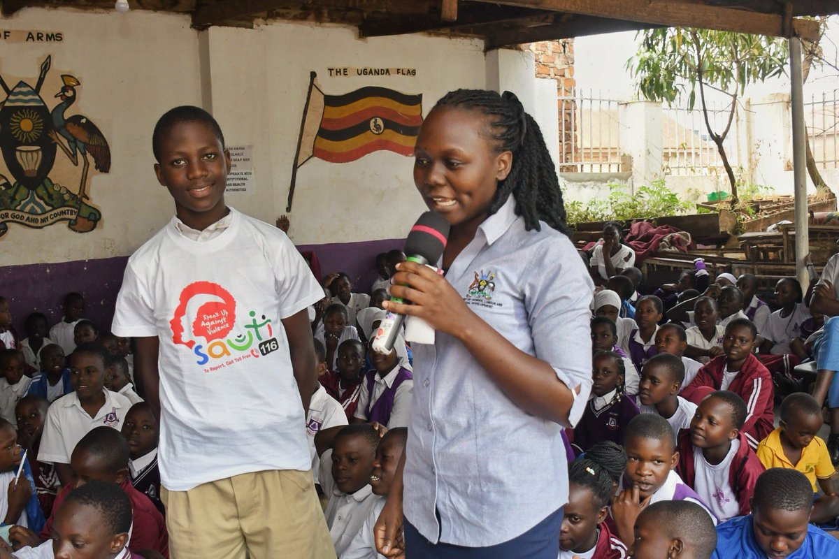 sauti116's tweet photo. 🌍 And the work didn't stop there! 💙

From Kayunga we touched down in Bwaise  carrying the same powerful message to another community that needed to hear it! 🚗💨

Schools. Communities. Streets.
Sauti 116 is everywhere Uganda. 🇺🇬

What a powerful day of outreach  and this is just the beginning. We shall keep going. To every school. Every community. Every corner of this country. 💪

Until every Ugandan knows 

📢 116 is free.
📢 116 is confidential.
📢 You don't have to suffer alone. 💙

We are not stopping. 😤🔥

📞 116  Toll Free
📲 WhatsApp: 0743 889999
@Mglsd_UG @MercyLakiskis @Educ_SportsUg 
#Sauti116 #Kayunga #Bwaise #ChildProtection #CommunityOutreach #Uganda #NeverStopping #YouDontHaveToSufferAlone 🇺🇬🔥