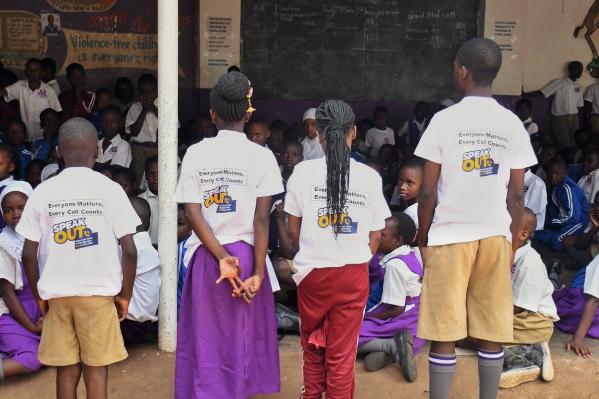 sauti116's tweet photo. 🌍 And the work didn't stop there! 💙

From Kayunga we touched down in Bwaise  carrying the same powerful message to another community that needed to hear it! 🚗💨

Schools. Communities. Streets.
Sauti 116 is everywhere Uganda. 🇺🇬

What a powerful day of outreach  and this is just the beginning. We shall keep going. To every school. Every community. Every corner of this country. 💪

Until every Ugandan knows 

📢 116 is free.
📢 116 is confidential.
📢 You don't have to suffer alone. 💙

We are not stopping. 😤🔥

📞 116  Toll Free
📲 WhatsApp: 0743 889999
@Mglsd_UG @MercyLakiskis @Educ_SportsUg 
#Sauti116 #Kayunga #Bwaise #ChildProtection #CommunityOutreach #Uganda #NeverStopping #YouDontHaveToSufferAlone 🇺🇬🔥