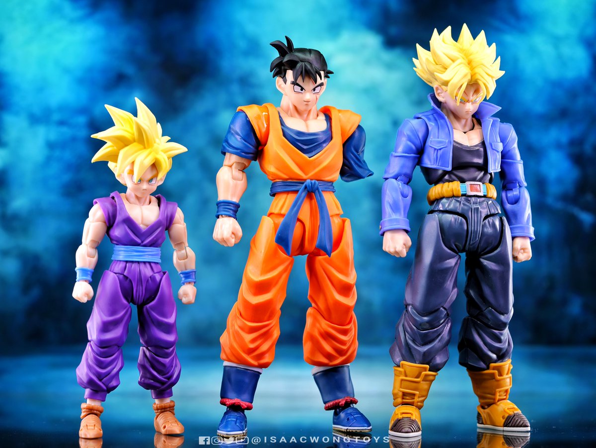 isaacwongtoys's tweet photo. Size Comparison Time！

[HAZ Creation] Dragon Ball Z - Future Gohan / 未来悟飯 (HAZ002 &amp; 003)

#HAZ #Dragonball #SonGohan #孫悟飯 #IsaacWongToys #ドラゴンボール https://t.co/I7Imw7ynxL