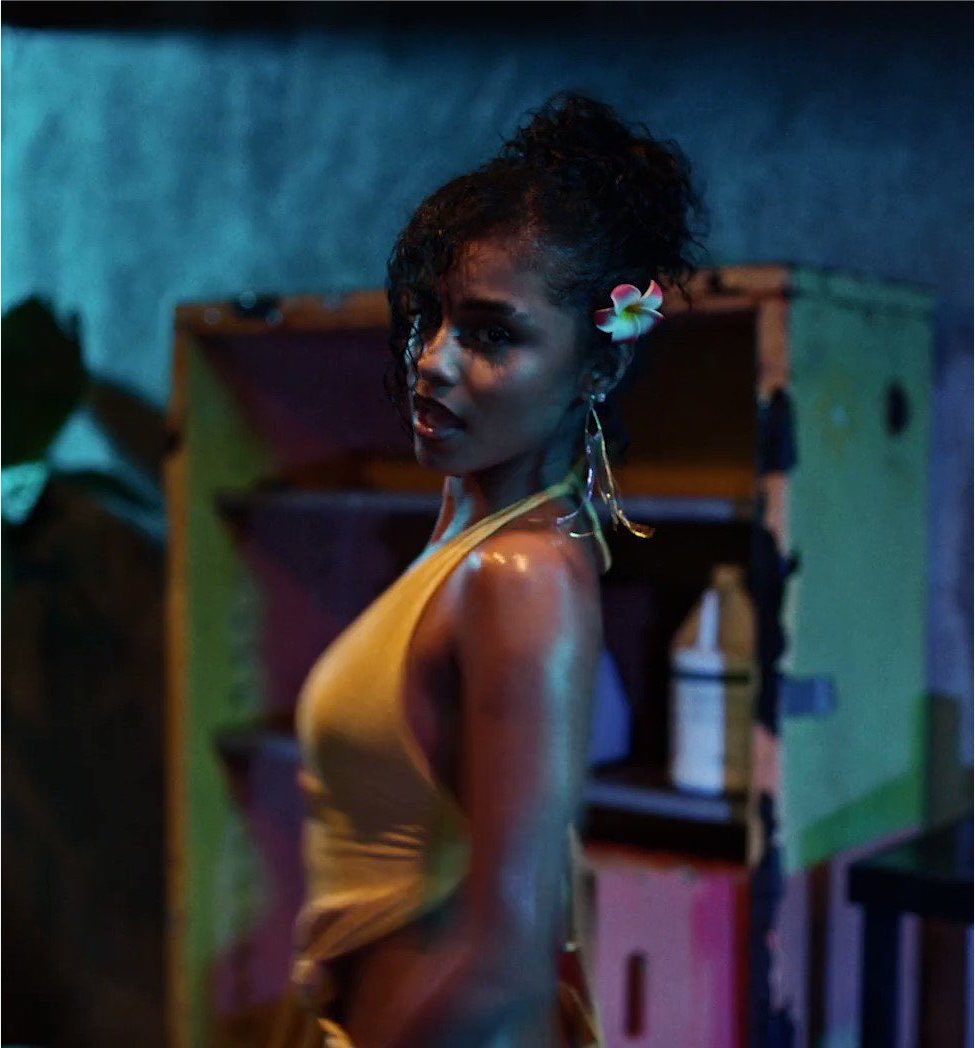 talkofthecharts's tweet photo. Tyla’s “Water” is now certified 4X Platinum in the U.S. (4 million units earned) https://t.co/H1U5RWN5Cr