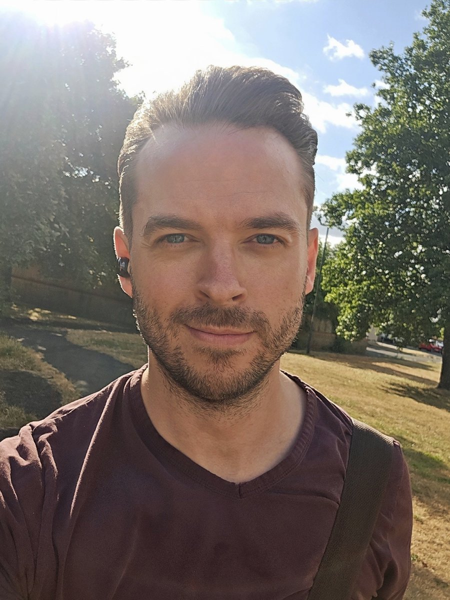 Rob Francis tweet media