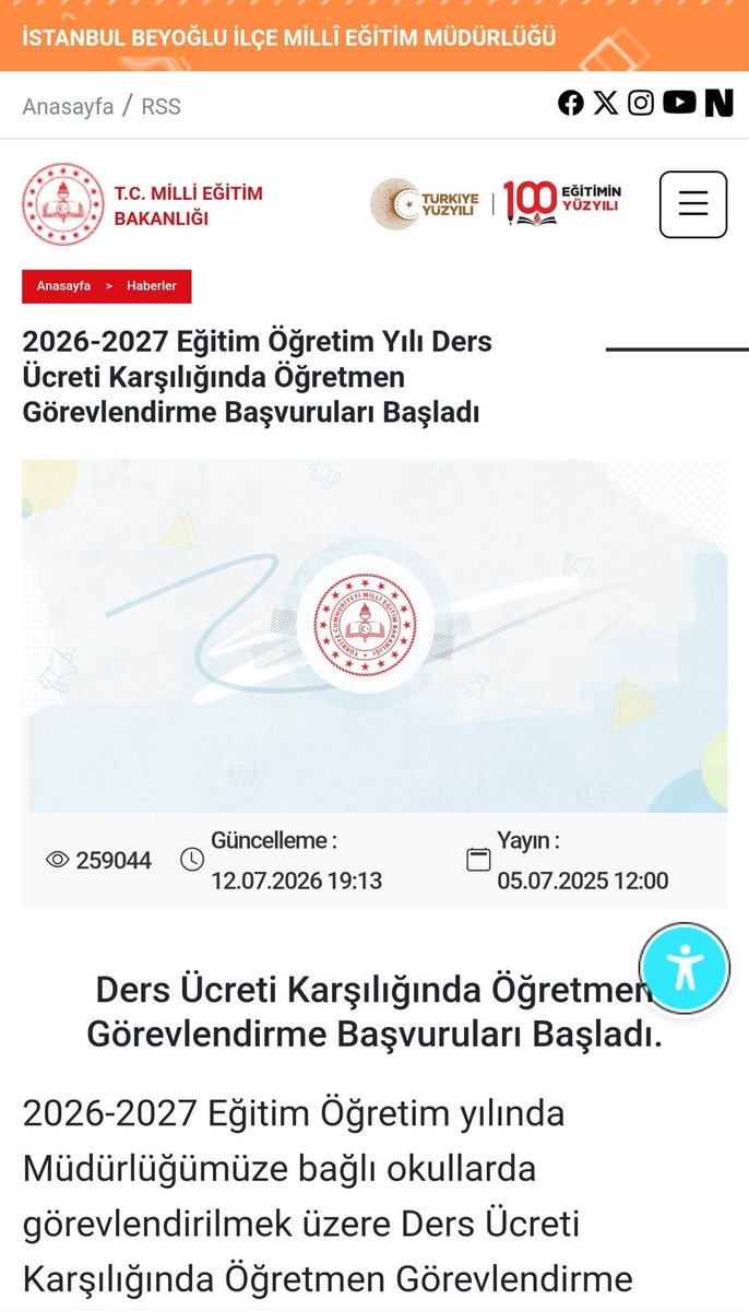 BiyolojiGG's tweet photo. Ücretli öğretmenlik ilanları peş peşe açıklanıyor.
100 bine dayanan ücretli öğretmen sayısı artık geçici bir tedbir olmaktan çıkıp temel bir istihdam modeline dönüştü.Hak ettiği değeri görmeyen bir eğitim sistemi  güçlü olamaz.
#İhtiyaçÇokEkAtamaYokMEB
#SonKpssEğitimeEkAtamaŞart https://t.co/wpTVNgqIJ8