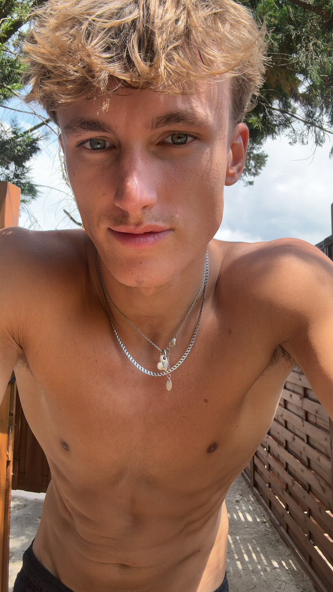 ollydeano03's tweet photo. It’s my birthday tomorrow… 

Hoping for some treats for it 👀 

30th of July is my dayyyy 🤪 https://t.co/Ij8j91ncE2