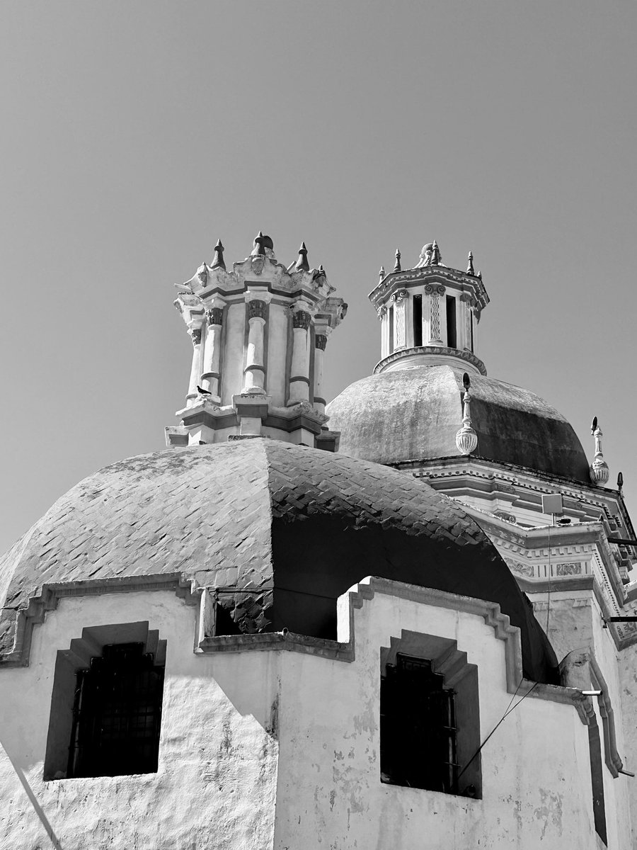 Pipiripunk's tweet photo. La parroquia. 

Chiautempan, Tlaxcala. https://t.co/EBdPyM1Aqx