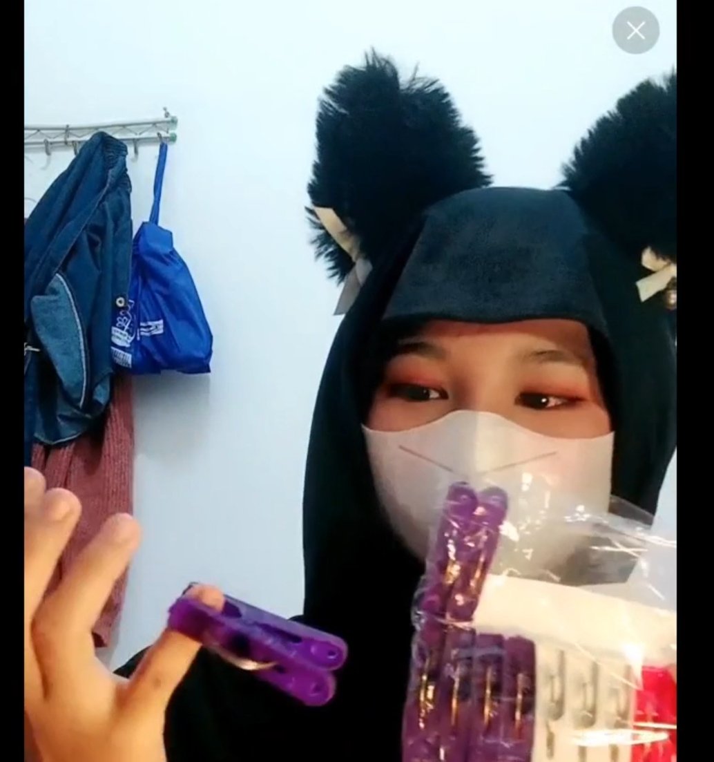 handkcle's tweet photo. 😍ESTRELA😍

Walah jiirr bner utti satu ini...
Main japit baju, ehh mana di situ lagii...

Gmn rsanya coba, awas melar kcepit...
Pensaran cek bawah bes https://t.co/nZct8VjQ4z