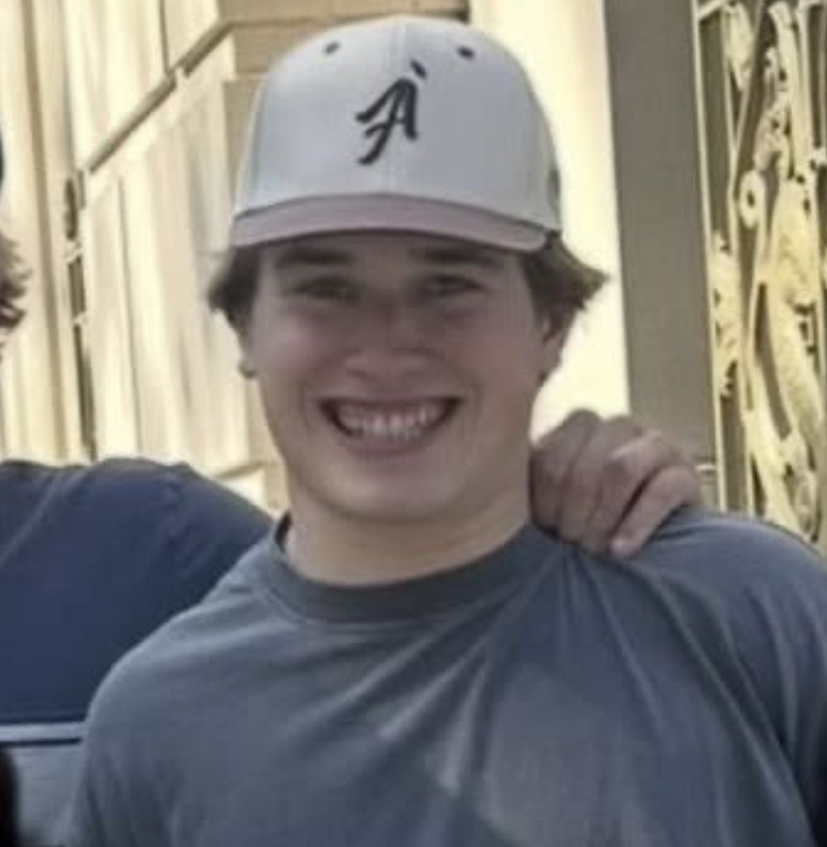 waytogorobin13's tweet photo. Macklin Celebrini's shoulder before the new season even starts if Will Smith keeps holding  him like this #worried #freemacklincelebrini https://t.co/5SZyXjZYZa