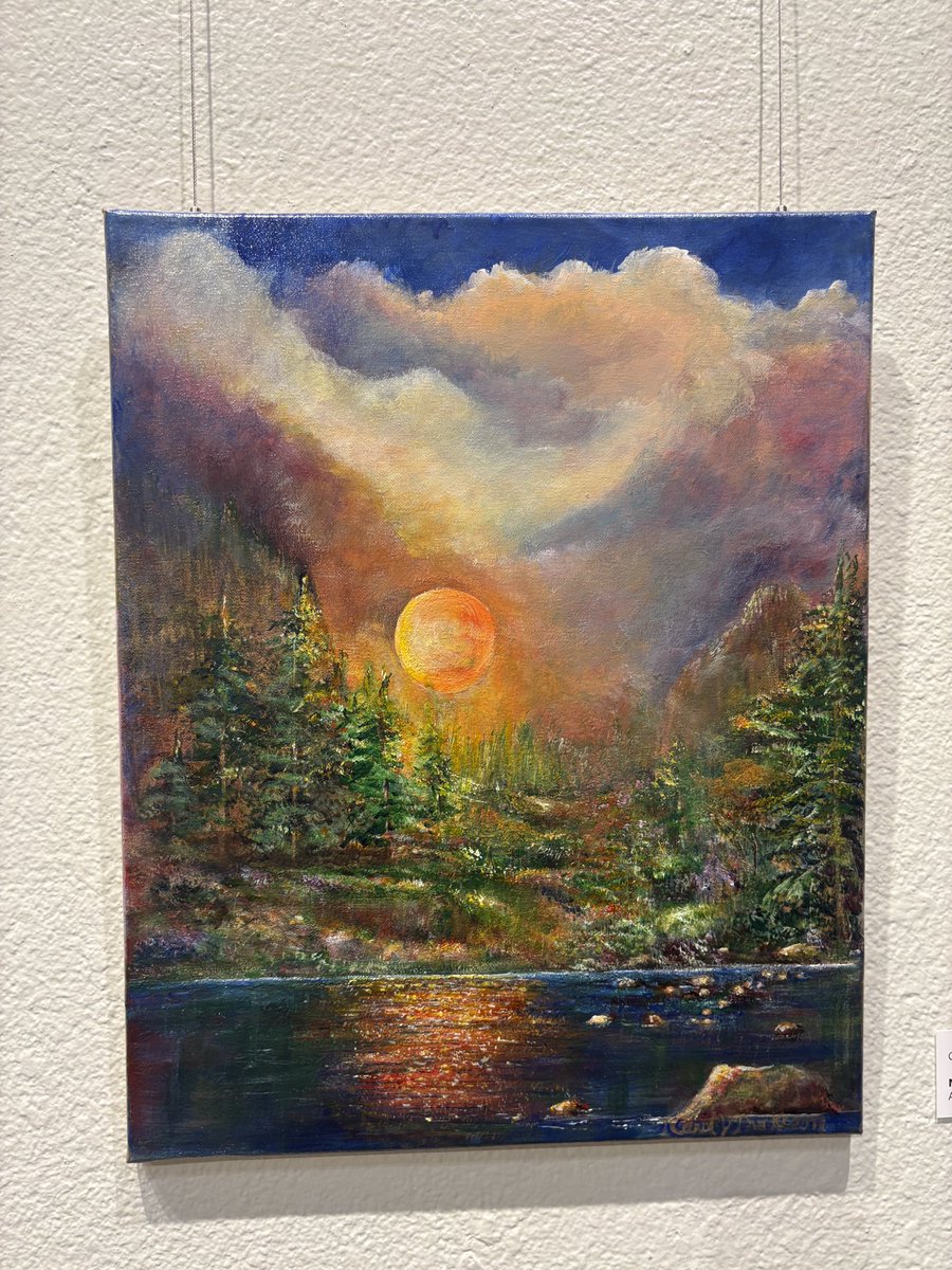 AmericaJR's tweet photo. “A New Day, a New Dawn” art gallery inside the Whitney Library 📚 in Las Vegas! #WhitneyLibrary #artgallery #LasVegas https://t.co/qOSYx5S25W