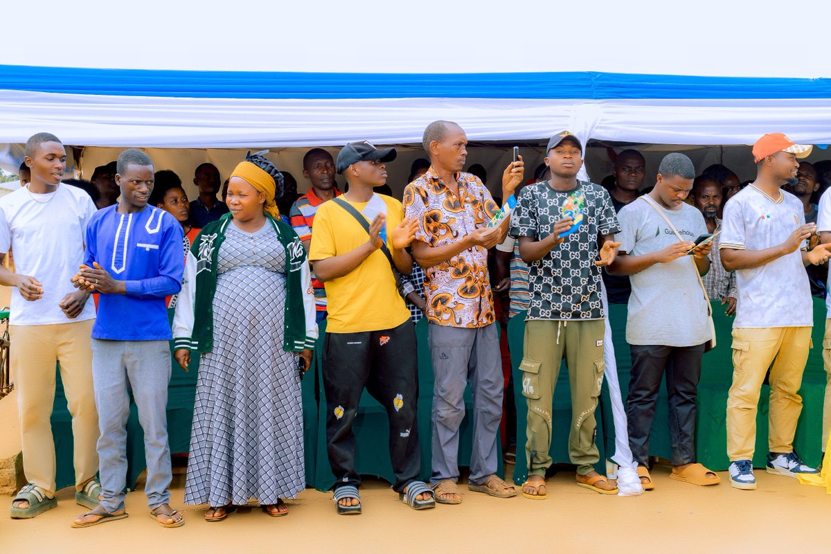 RimAgency69150's tweet photo. @rim_plc Access financing at an affordable 12% annual interest rate and invest in growing your farm and your future.
Together, we are strengthening agriculture, supporting rural livelihoods, and driving sustainable economic growth in Rwanda.
#RIMPLC #Kwihaza #Agriculture #Agribusiness https://t.co/esRKHLInCH