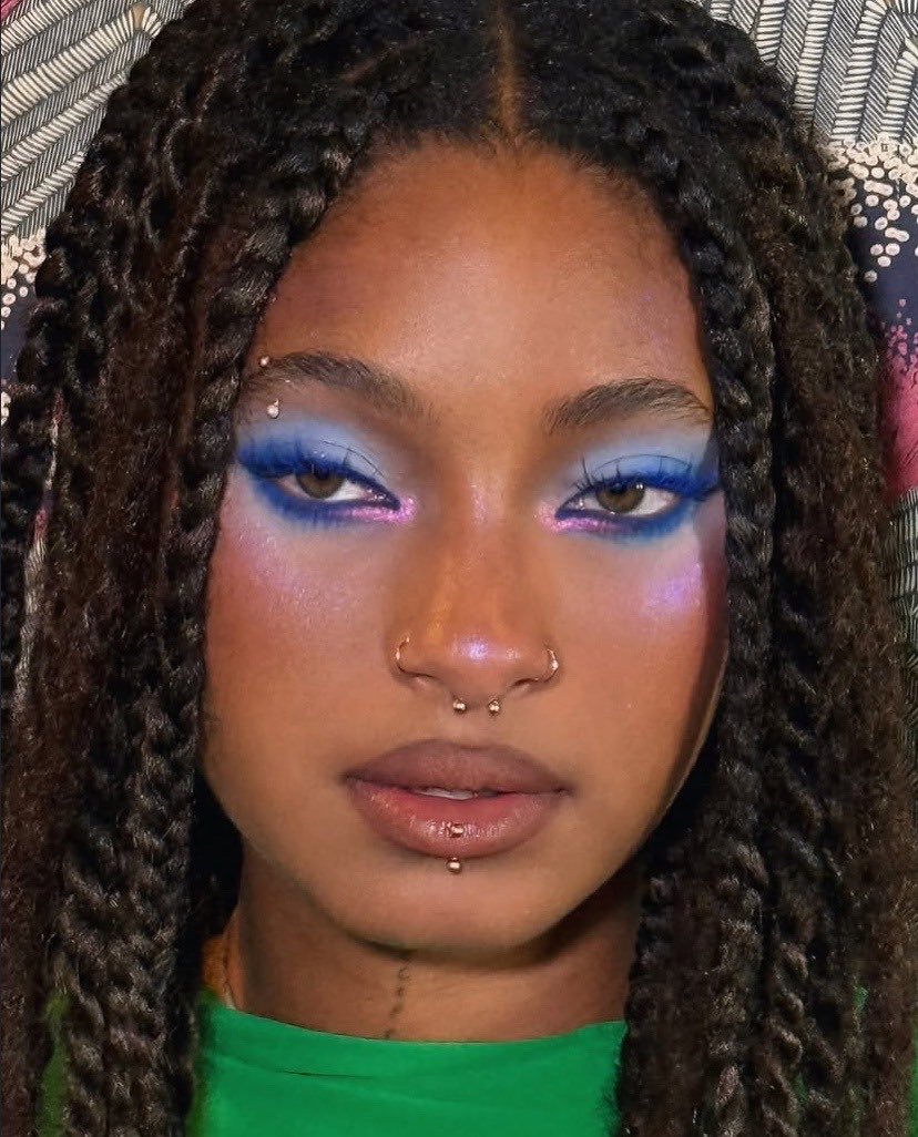 filmsbratz's tweet photo. — willow smith’s makeup looks 💄 .𖥔 ݁ ˖ִ🛸༄˖°.🩵💟 https://t.co/fqU8kn7jFA