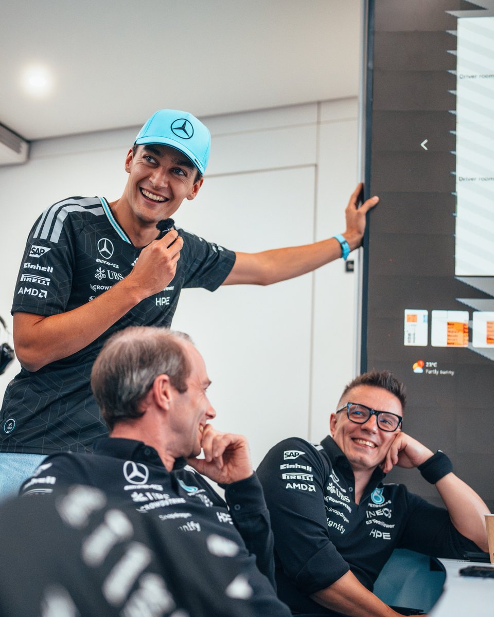 MercedesAMGF1 tweet picture