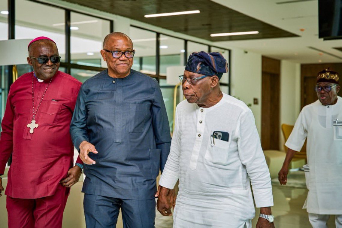 HarmlessHQ's tweet photo. This Peter Obi's photographer is doing wonders. 

Even Osinbajo's photographer would tear ACL. https://t.co/c62ecBjhFe