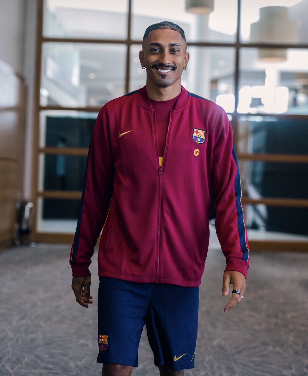 Red Cule 💙❤️ tweet media