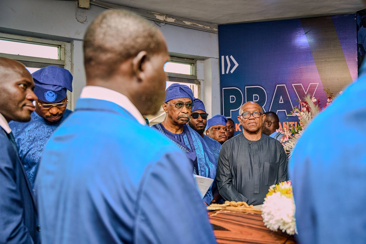 EstherUmoh10's tweet photo. Peter Obi at the funeral service of Gbadebo Rhodes-Vivour’s late mother . https://t.co/wEN2RRRvZJ