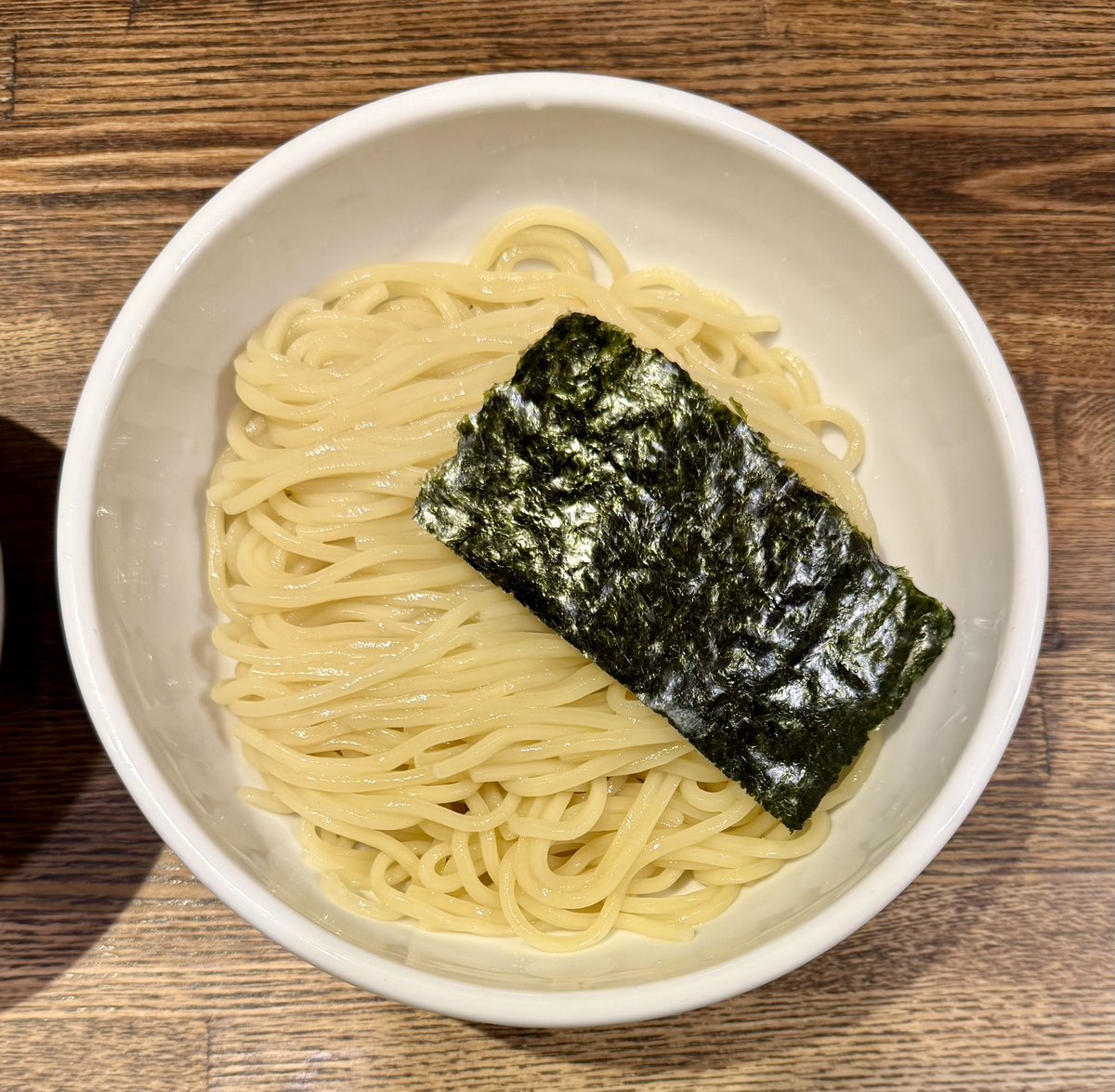 Yukari_ramen's tweet photo. 吉祥寺のTomboさん
汐のつけソバ

現時点で一番美味しいと思えるつけ麺❗️自分のイメージするクラシカルなつけそばを正統進化させたものが具現化されている…三鷹台の店主に影響されてるかもしれないけど、いやねヤバ旨だよ⁉️ https://t.co/mB7Uqgn1eI