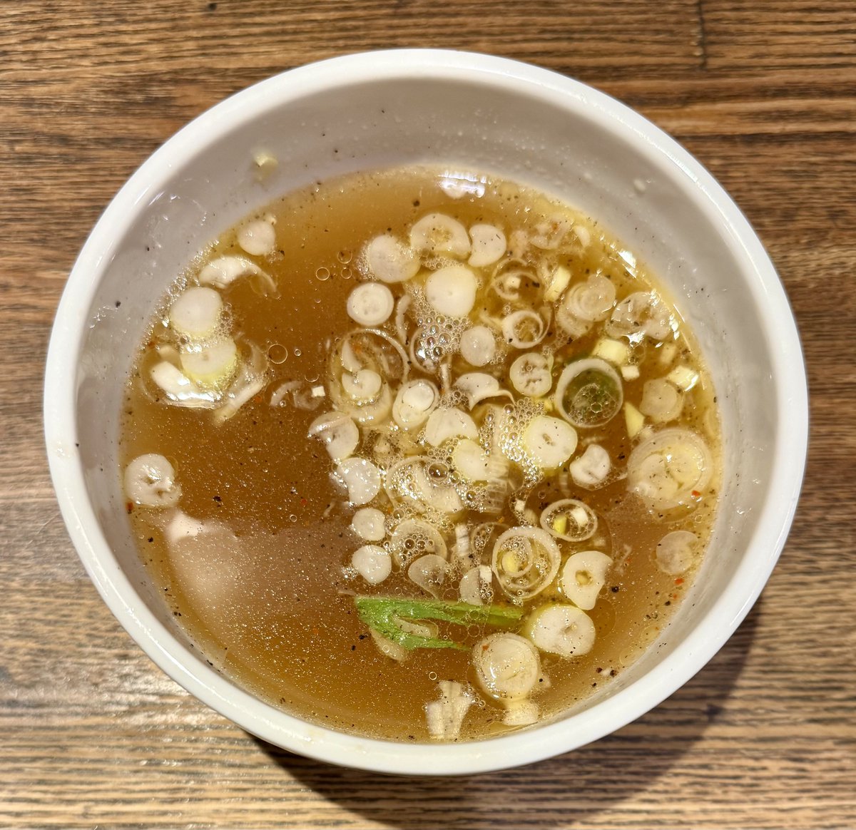 Yukari_ramen's tweet photo. 吉祥寺のTomboさん
汐のつけソバ

現時点で一番美味しいと思えるつけ麺❗️自分のイメージするクラシカルなつけそばを正統進化させたものが具現化されている…三鷹台の店主に影響されてるかもしれないけど、いやねヤバ旨だよ⁉️ https://t.co/mB7Uqgn1eI