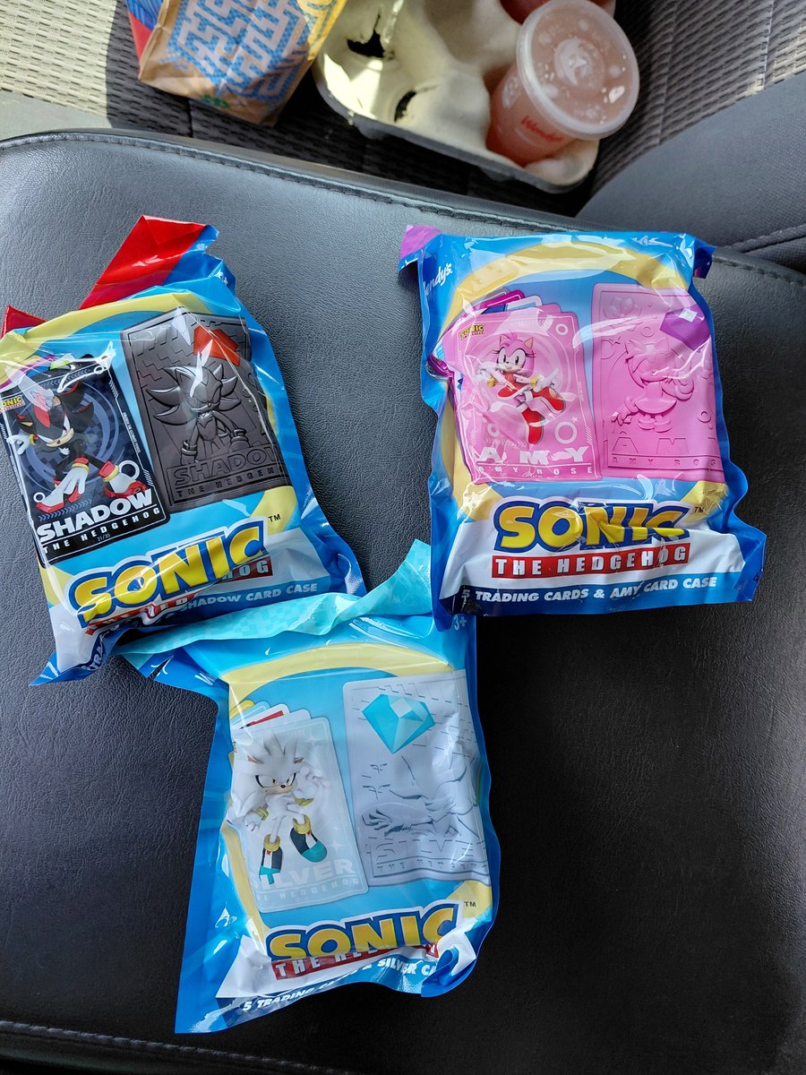 Leafy_Relief's tweet photo. Bruh what are the chances that I got #Shadamy Family, TC-96 would love this 🤣🤣🤣 https://t.co/BNLYFBKP68