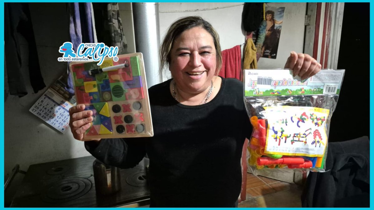 CHICASDECALIPSO's tweet photo. Todas motivadas con la campaña  del juguete, gracias a #MireyaMieres (Tesorera Club de Leones), #FrancisFernández  (Florista) y #NatachaMendez (Ingeniera Agronoma), por su linda cooperación, muy agradecida, de la #ZonaLosAngeles  🥰🩵
#FcChayanneUnConquistadorChile #SomosMasQueUnFans @CHAYANNEMUSIC