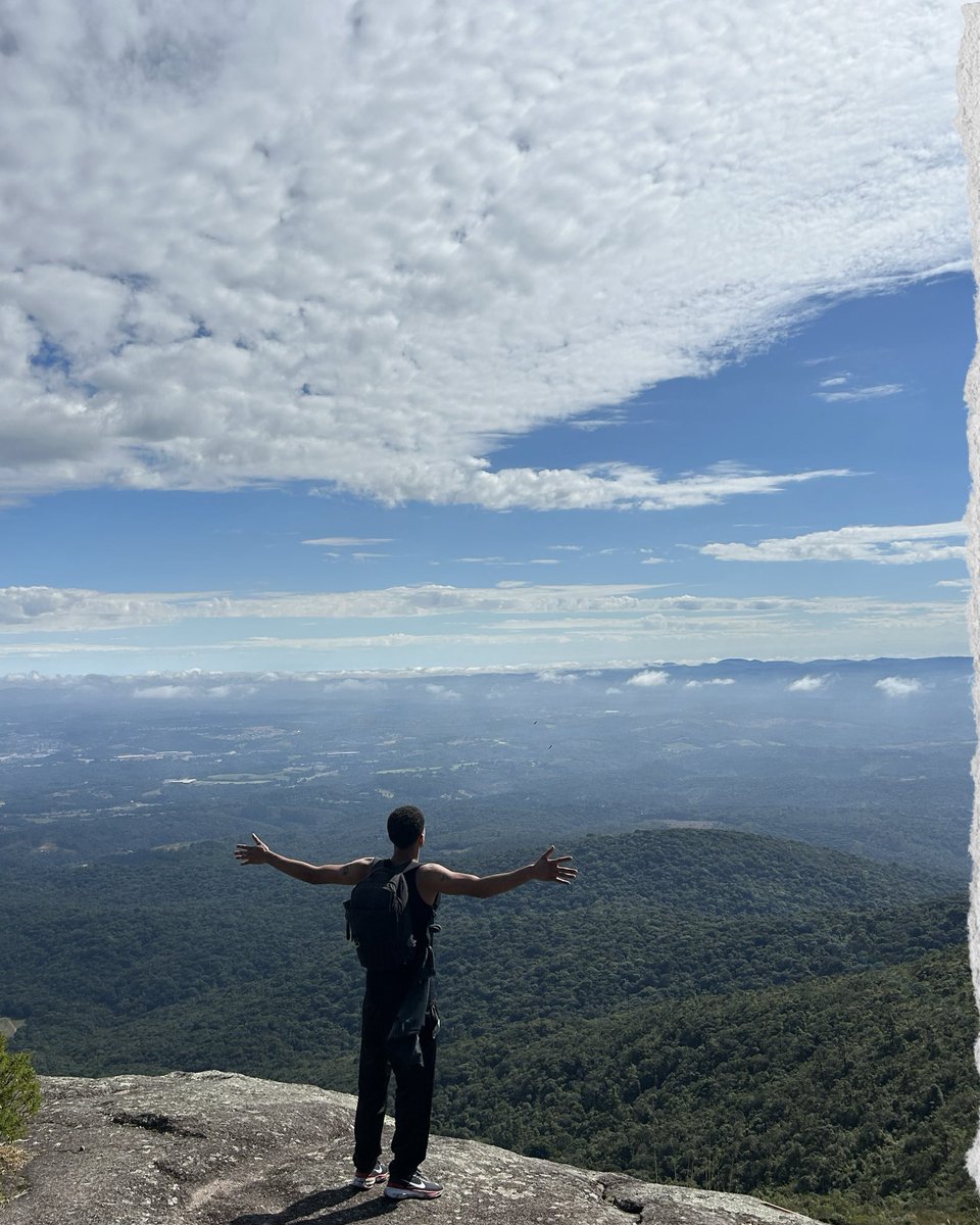 imaturobr's tweet photo. Feliz d mais , primeira trilha☘️⛰️☀️🥵

https://t.co/D1CFF5PKHA
#Natureisbeautiful #boy https://t.co/9wH5z03Tx1