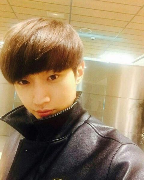 yhmk1enida's tweet photo. 우끼끼 https://t.co/ccC8sJ4pLN