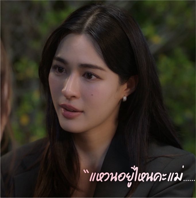 i__iii_ii4's tweet photo. หล่อแตกแตน ยิ่งฉากโกดแม่เรื่องแหวนได้ใส่สูทอีกคือถูกต้องทั้งหมด ถูกต้องมาก ๆ เพิ่มดาเมจความกร้าวใจคูณล้าน https://t.co/1vNejS9BU6