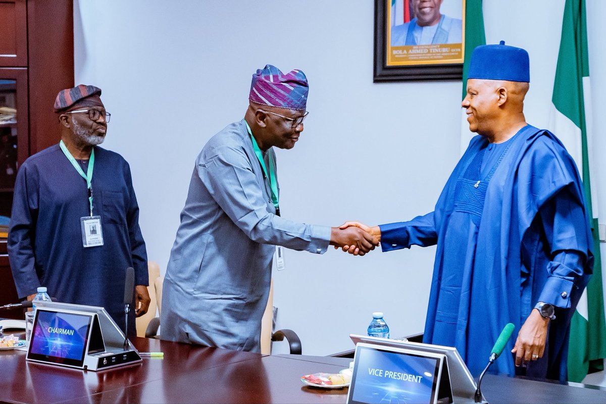 officialSKSM's tweet photo. The Vice President, Senator @KashimSM has said the vision behind the creation of new regional development commissions is to further unlock and harness the unique strengths and opportunities in the various regions for Nigeria’s collective prosperity.

He thus stated that President @officialABAT needs to be praised for such foresight and directional leadership.

He said the vision must, however, be backed by innovation, effective collaboration and integrity in the discharge of the mandate of the various regional development bodies, noting that the “Renewed Hope Agenda is about translating policy into tangible improvements in the lives of Nigerians.”

The Vice President stated this on Wednesday when he received the management of the South West Development Commission (@swdcgov), led by its Board Chairman, @SenAdetunmbi on a courtesy visit to the Presidential Villa, Abuja.