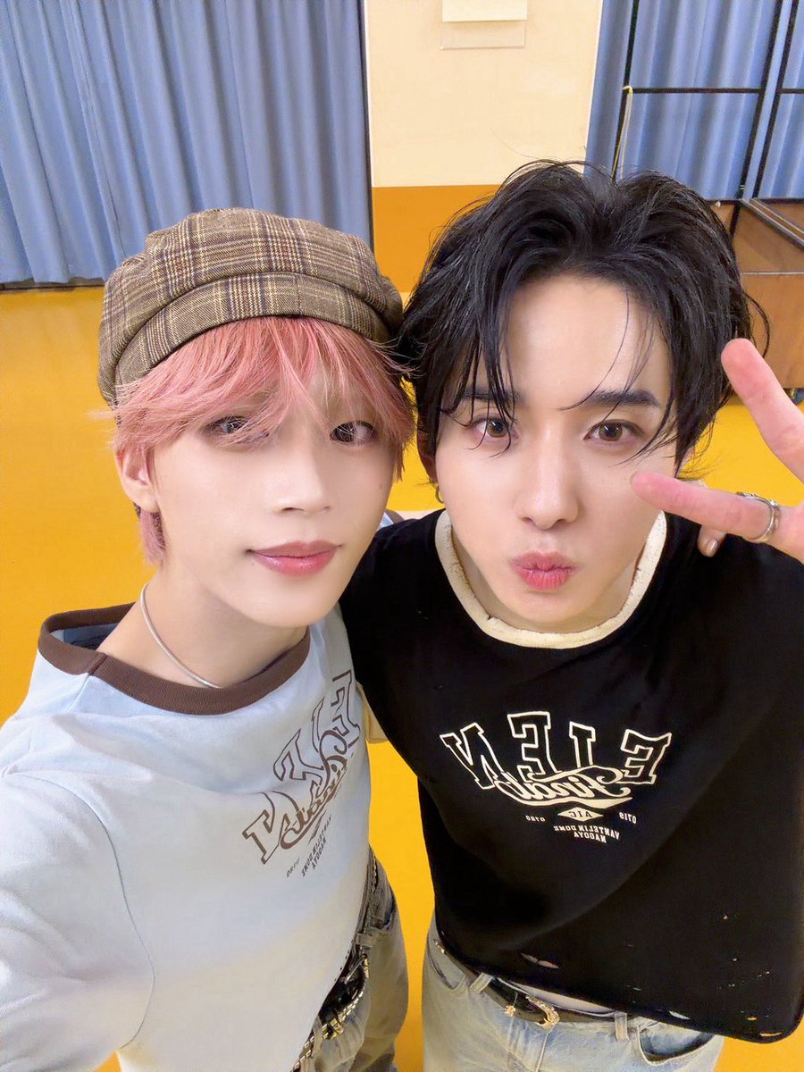 official_jo1's tweet photo. [#木全翔也]

けーごくんはぴばっすなぁ！🎉

今年もみんなをた〜くさん笑顔にしてください！！待ってるぜ👍

#HAPPYKEIGODAY
#JO1 #SYOYA https://t.co/bLcal4kZjV