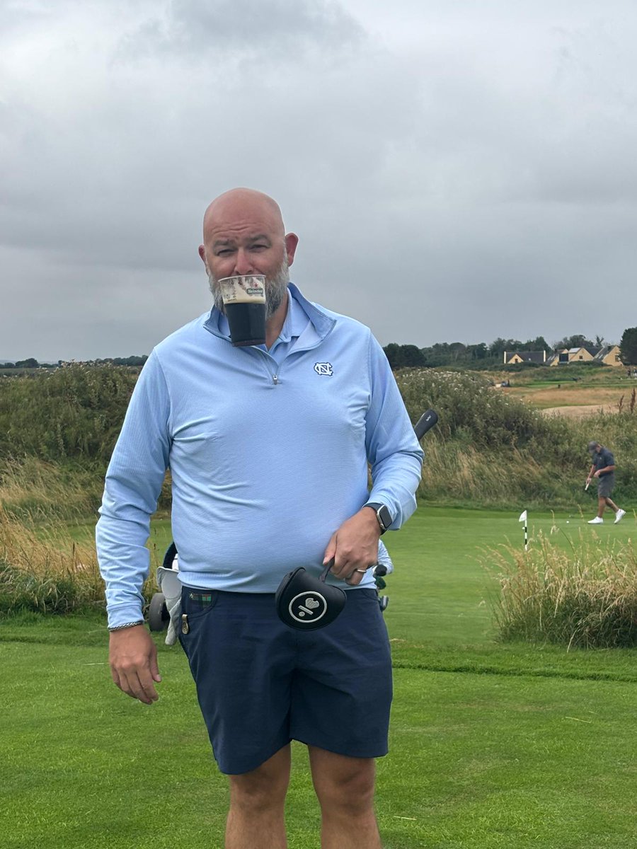 FairwaysFundays's tweet photo. Day 3 | @SeapointGolf ⛳ 

Another fantastic day on the @chasingscratch0 
Tour as the golfers took on the stunning Seapoint Golf Links in a four-man team event.  

Before teeing it up, everyone was treated to a @FootJoy shoe fitting.

@TourismIreland 
@Failte_Ireland https://t.co/miTi9VR9V8